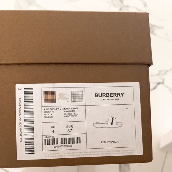 Burberry Logo Sliders - Picture 2 of 3